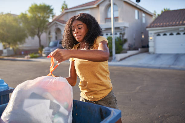 Best Basement Cleanout Services  in Mount Prospect, IL